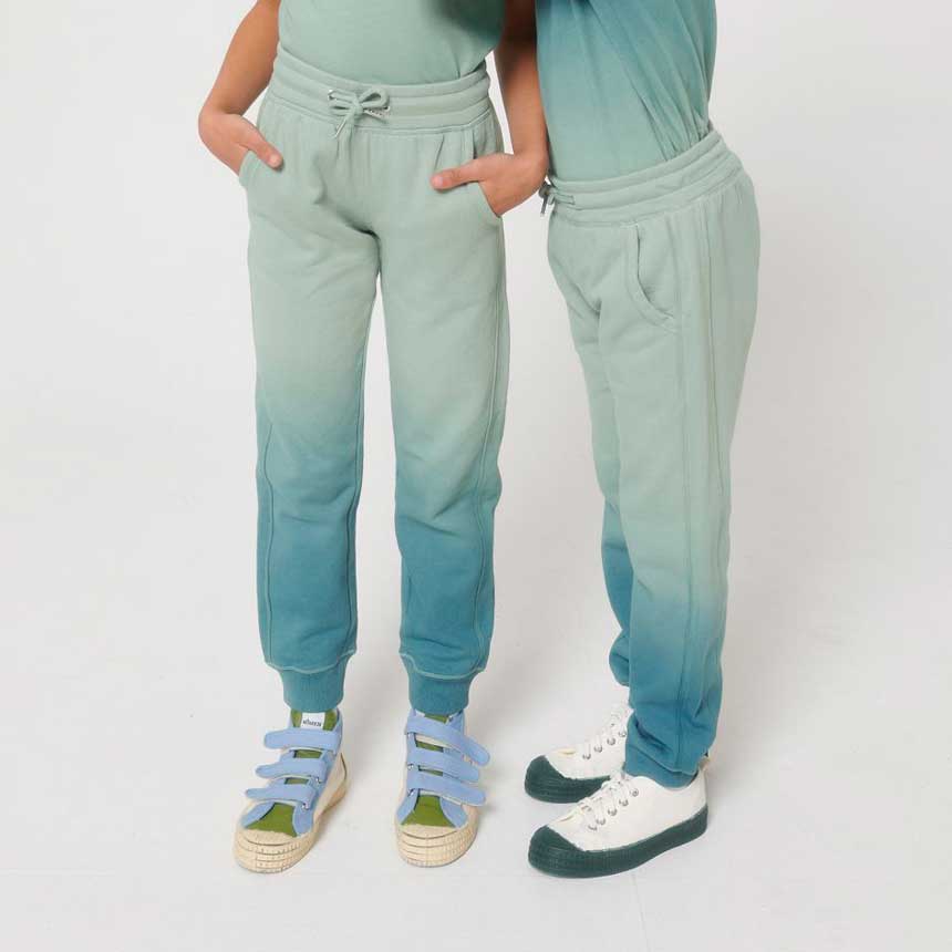 STBK943-Mini Shake Dip Dye